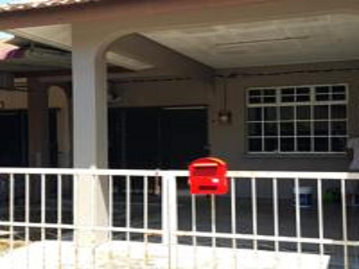 Villa Taman Tanjung Minyak Malacca Exterior foto